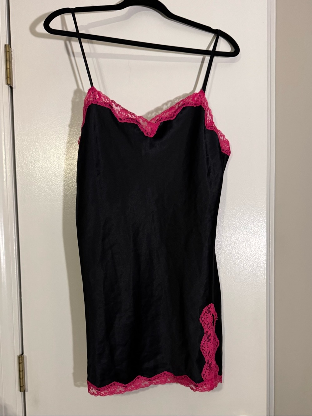 Victoria's Secret Black lingerie Slip dress wHot Pink Lace Trim Y2K thigh slit